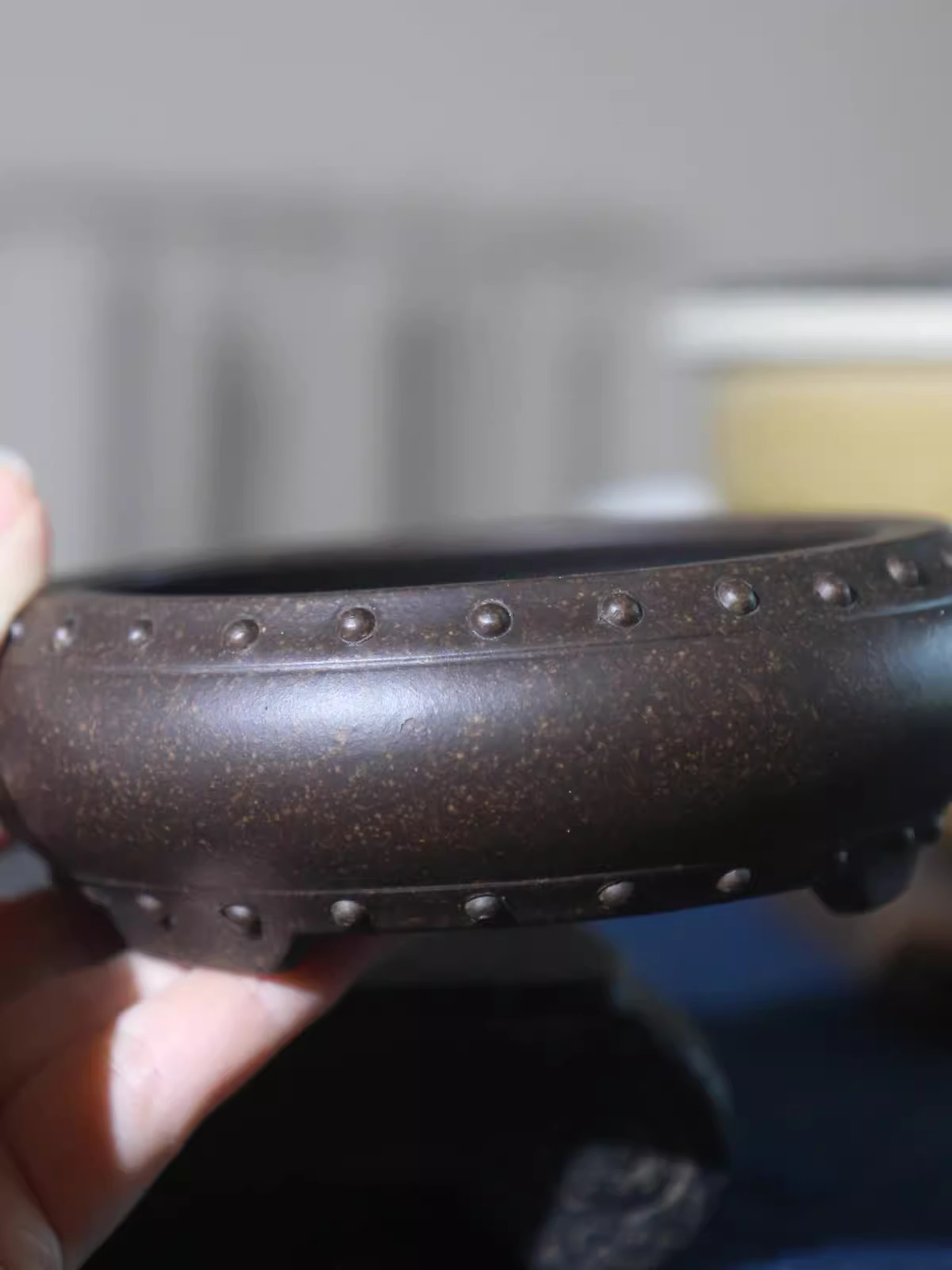 Ceramic Circle Bonsai Pot, Mad - огляд і ціна Desk Setup Plants